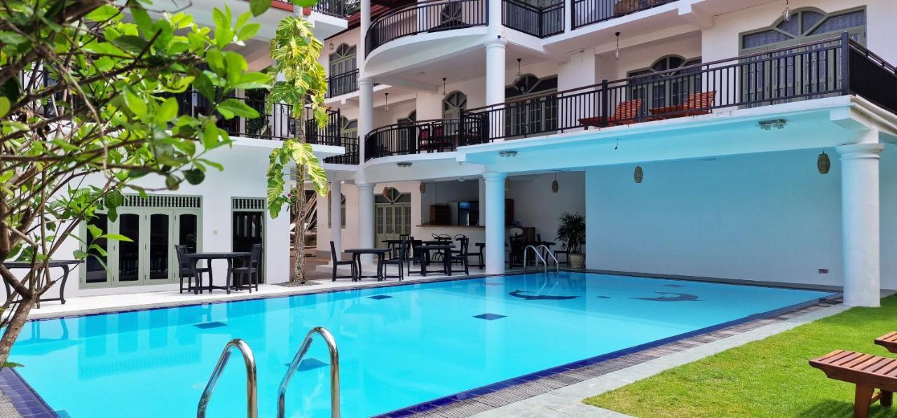 Hotel Chill Hill Hikkaduwa Exterior foto