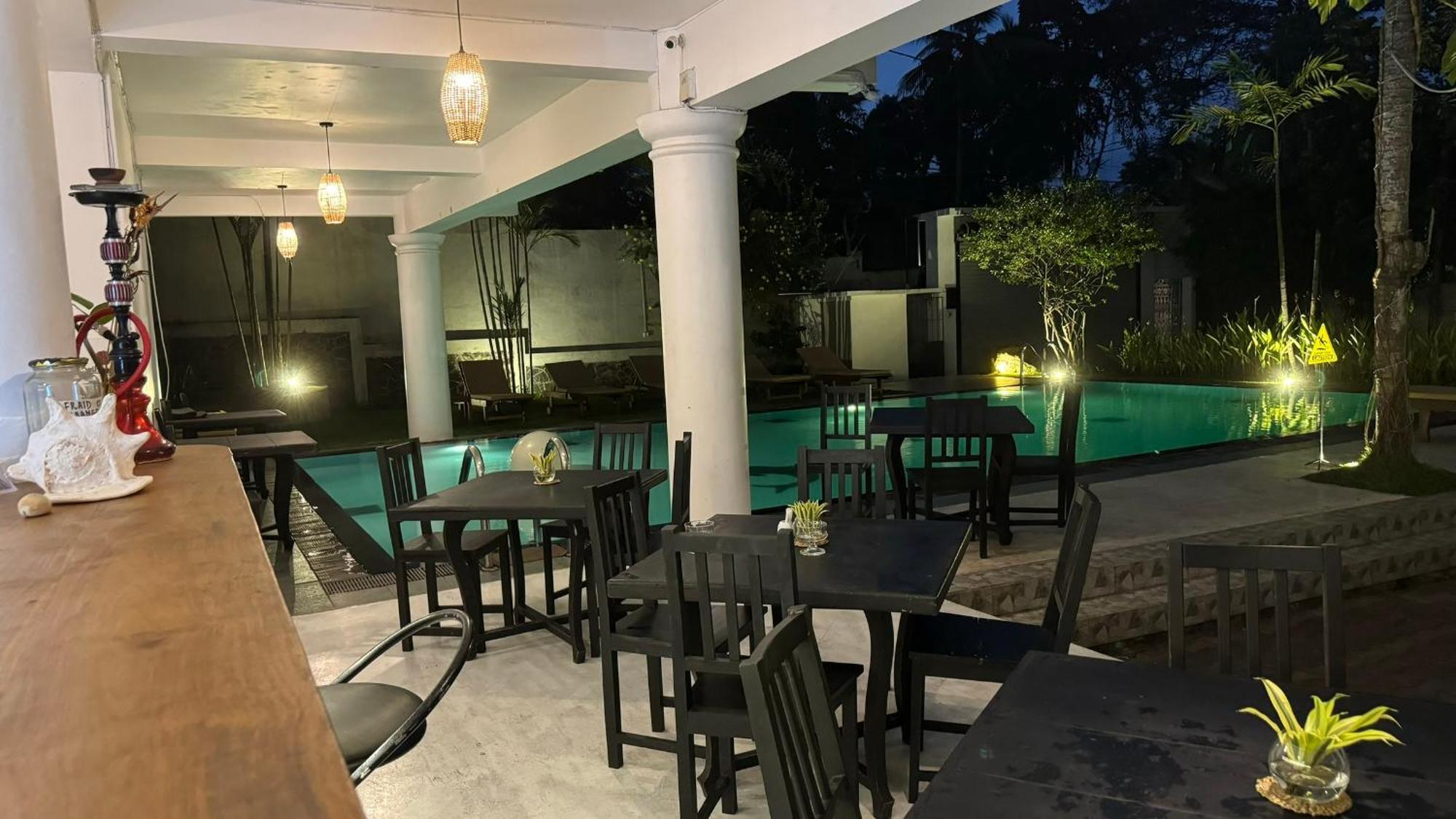 Hotel Chill Hill Hikkaduwa Exterior foto