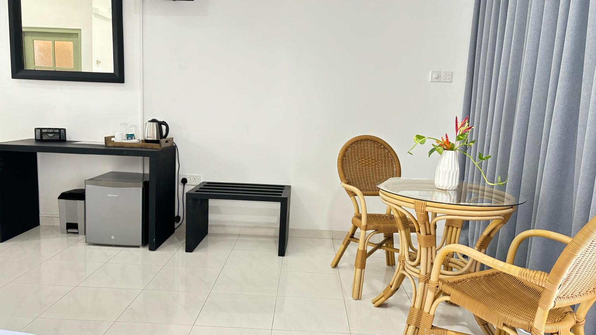 Hotel Chill Hill Hikkaduwa Zimmer foto